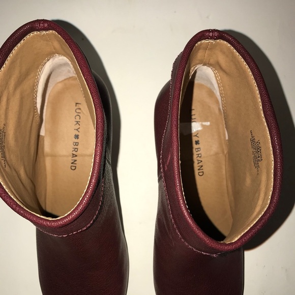 Lucky Brand Zakina Leather Fringe Booties NEW - Picture 6 of 9